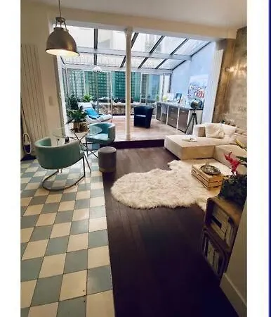 Lepic, Luxury Flat In Montmartre With Private Terrasse-appartement Entier Lejlighed Paris